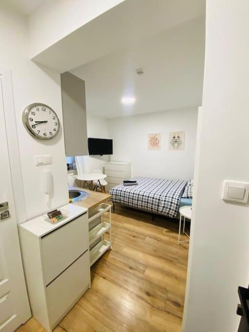 Апартаменты Bezagenta Mozart8 Studio Easy Access To City Wifi Варшава Экстерьер фото